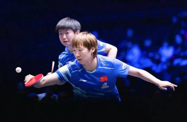 WTT瑞典大满贯：孙颖莎/王曼昱女双登顶，林诗栋将与莫雷高德男单争冠 国乒再夺一冠