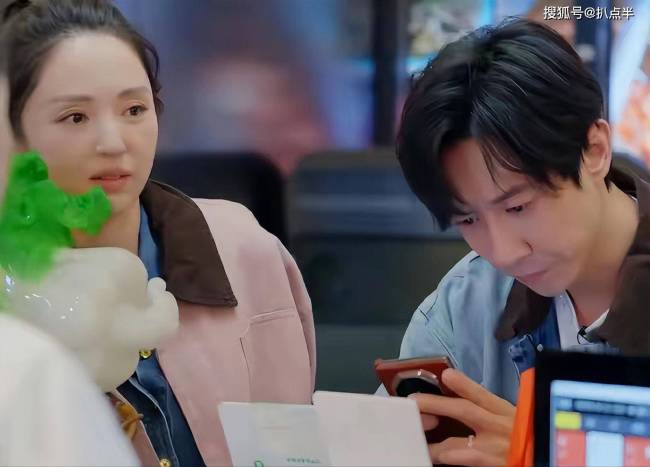 被群嘲的董璇,年轻时到底多美?出道22年10部经典作品,颜值几变 从巅峰到争议