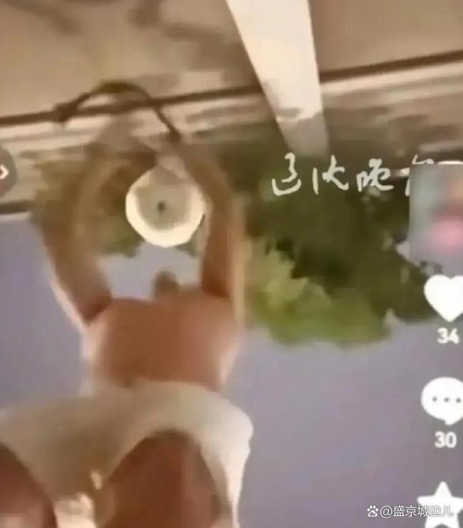 摘沈阳网红葫芦男子遭人肉波及酒店 私心引发网络热议