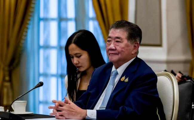 佩通坦称希望能重返工作岗位 停职风波持续发酵