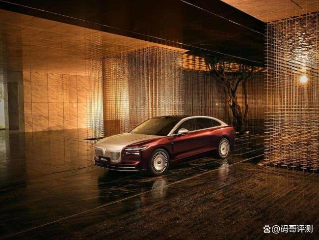 2026款岚图梦想家预售 8大领先科技首发