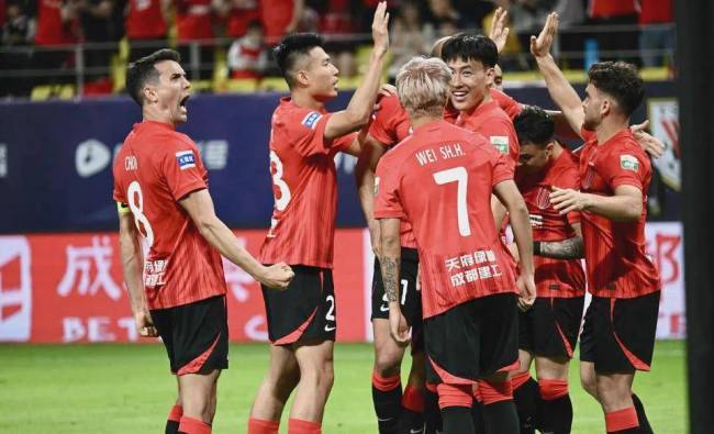 津媒：中超争冠参加尖锐化阶段 四强争夺日趋浓烈