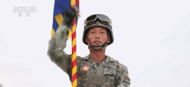 4支战略兵种将擎崭新军旗亮相阅兵场 新时代军旗体系首次集中展示