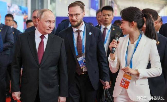 普京访华4天两地十多场会晤 史上最强访华团