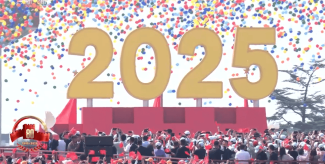 台湾省明星转发九三阅兵！吴慷仁称要铭记历史，吴奇隆愿和平永驻 两岸共庆胜利时刻