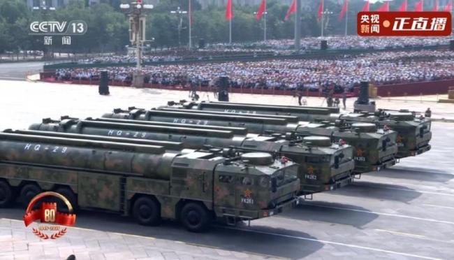 红旗20等对空抗击装备亮相 构筑防空御天屏障