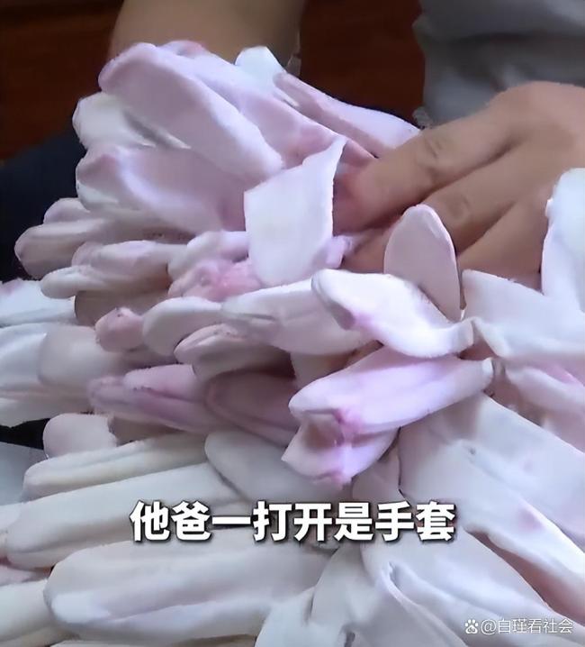 河南小伙张威任阅兵升旗手,每天挥臂1300下,13双破手套令人泪目