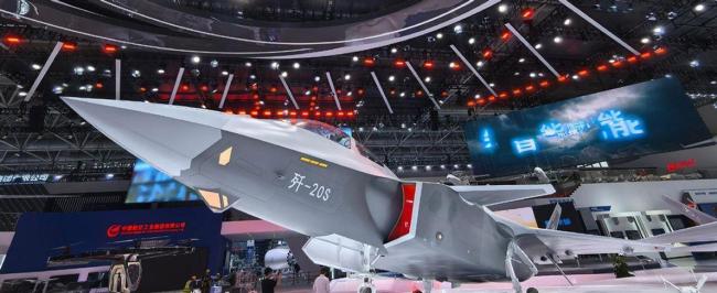 歼-20S将彻底改变未来战场 空中航母引领新空战规则