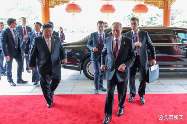 金正恩普京北京会晤细节披露 友好会谈深化双边关系