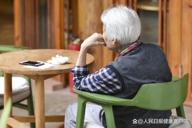 让人看起来显老的5个习惯