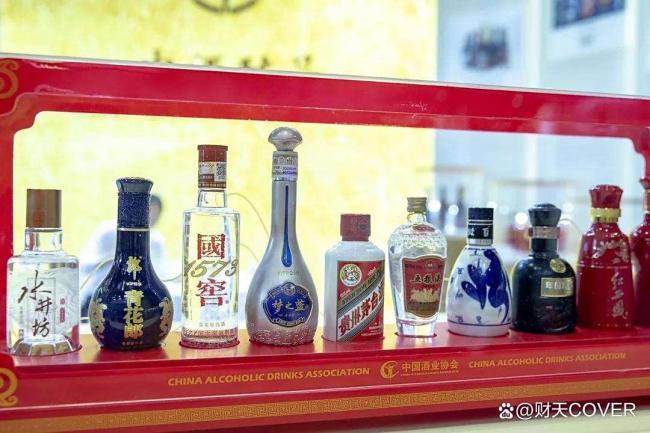 “小甜水”扎堆 酒企盯上了年轻人 争夺年轻市场