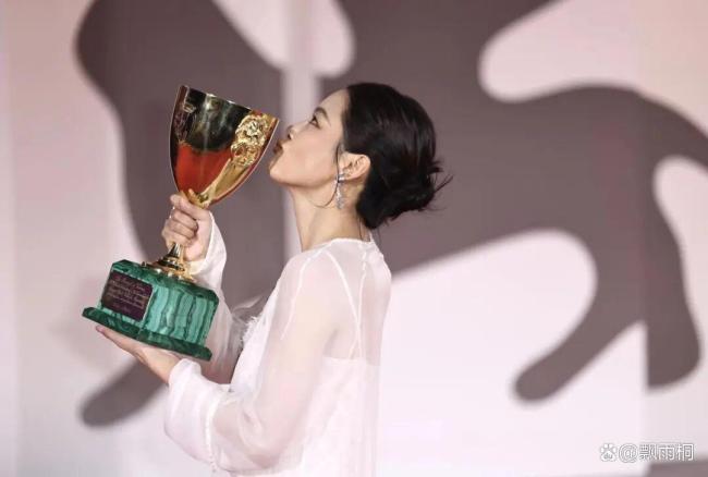 辛芷蕾说对金钱有欲望是不想留遗憾 梦想成真之路