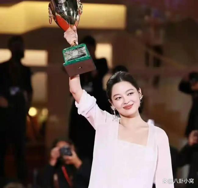 有野心的辛芷蕾从鹤岗闯到威尼斯 梦想成真之路