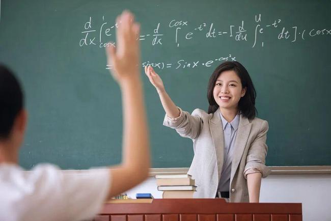 教師節(jié)文案 感恩師恩，溫馨祝福