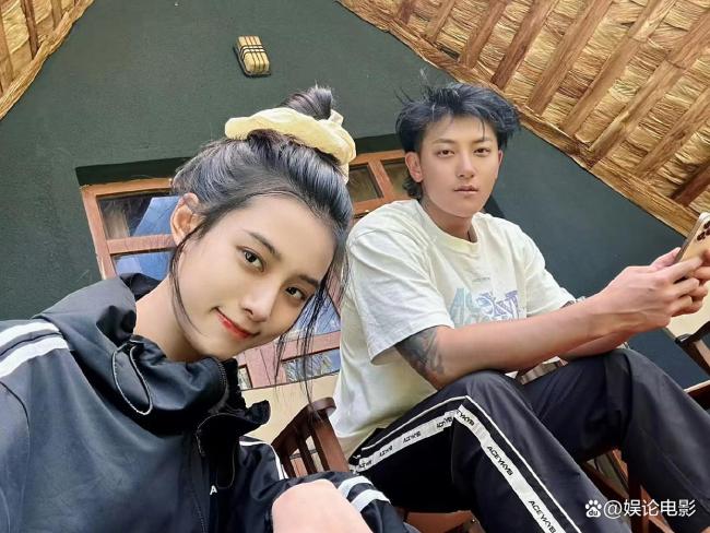 黄子韬徐艺洋拍婚纱照了