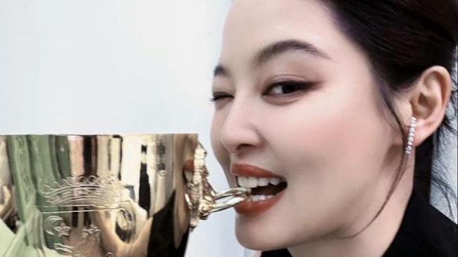 辛芷蕾透露收到北斗七行全员祝贺