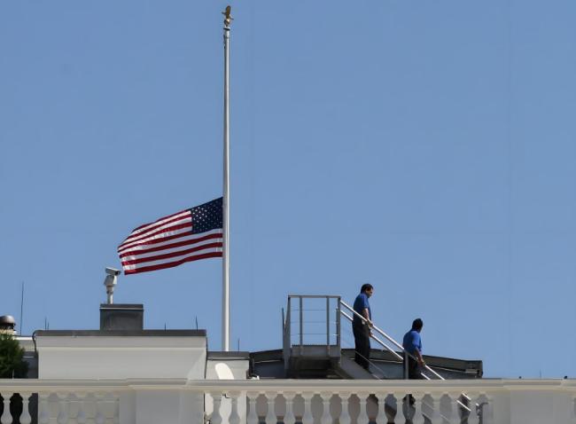 唐驳虎：美政治暴力正当化趋势正上升 暴力阴影笼罩美国