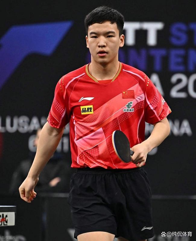 好友PK！王楚钦4-0完胜林昀儒 国乒核心挺进四强