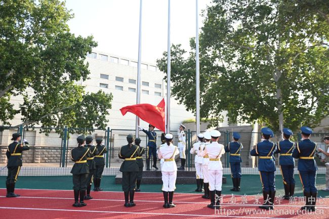 五位院士亮相河南农大开学典礼 新学期新征程