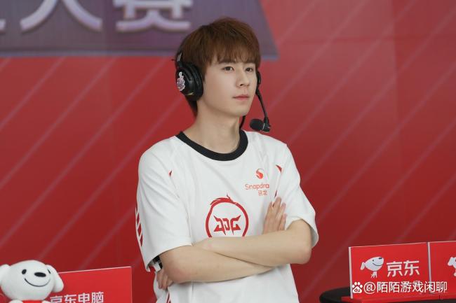 KPL年总战队实力名次:AG预定六连胜,JDG精英组第一晋级淘汰赛 巨匠组与精英组蛮横对决