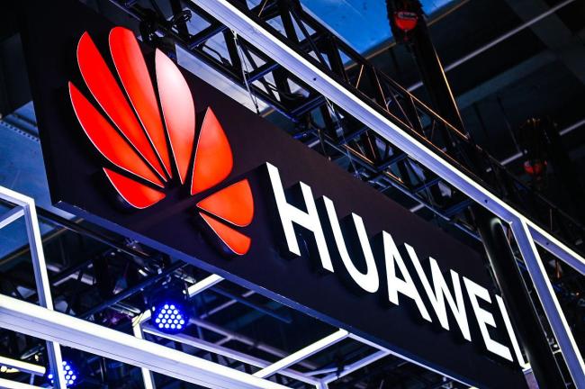 华为万卡集群挑战英伟达胜算几何 中国AI算力逆袭之路