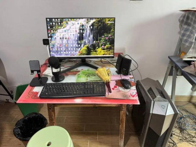 浙大硕士烟草公司离职回村隐居8年 追寻文学梦与自由生活