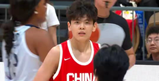 中国女篮格局变了!37+10新核心诞生,宫鲁鸣的底牌并非张子宇或韩旭 杨舒予成关键人物