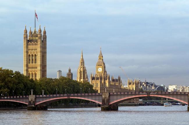 英国为何急于承认巴勒斯坦国 欧洲立场转变