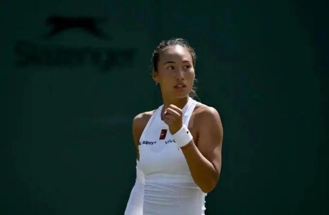 鄭欽文現(xiàn)身鉆石球場(chǎng)訓(xùn)練備戰(zhàn) 傷愈復(fù)出首戰(zhàn)中網(wǎng)