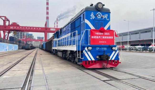 波兰为何重新放行中欧班列 经济与安全的平衡