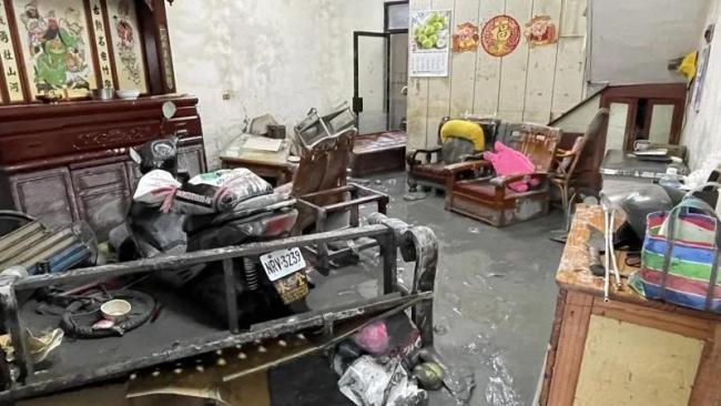 台风桦加沙让花莲大桥瞬间消失 洪水致14死多人失联