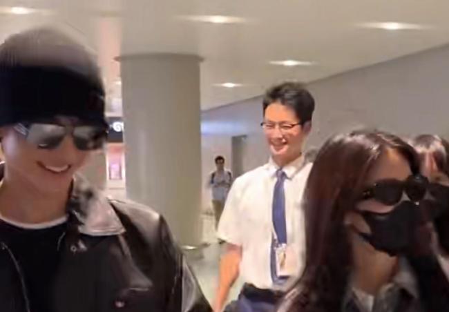 白鹿常华森赴时装周途中偶遇