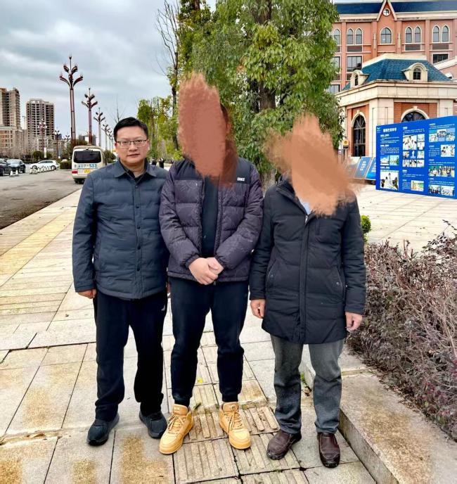 成都特斯拉碾压幼童案二审维持原判