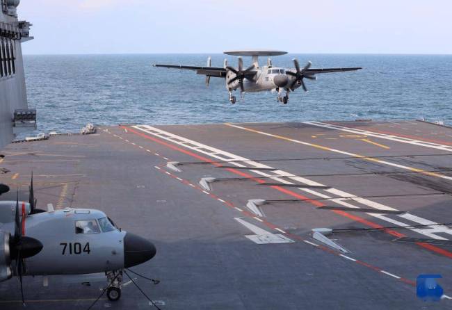 福建舰电磁弹射五代机到底有多厉害 革新海空作战能力