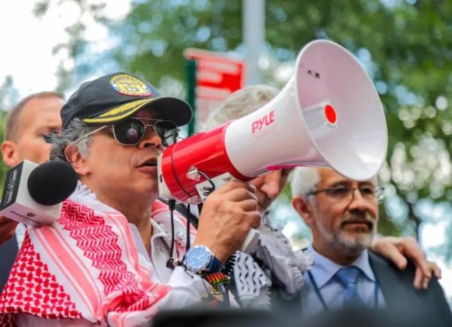 美国将撤销哥伦比亚总统赴美签证 因“鲁莽且具有煽动性”行为