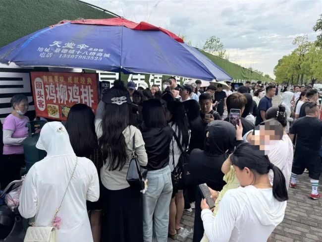 景德镇城管为鸡排哥成立专班