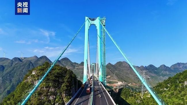 横竖都是世界第一的桥通车 天堑变通途