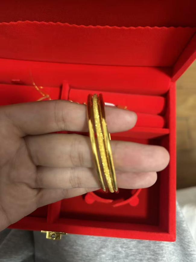 金价狂飙“拖累”老凤祥 金店生意变淡