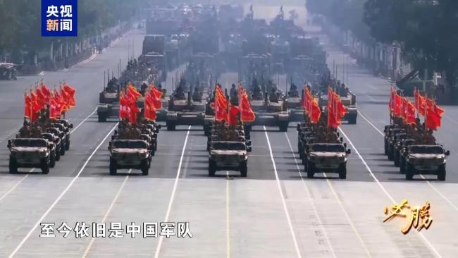 空中梯队如何做到米秒不差 阅兵训练画面首次公开