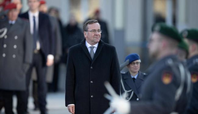 一堵“看不见的墙”为何让欧盟吵成一团？