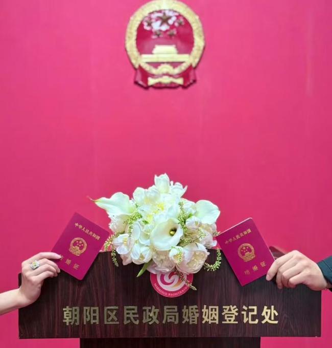 李纯马頔不是一时好是真的一直好 烟火气里的真感情