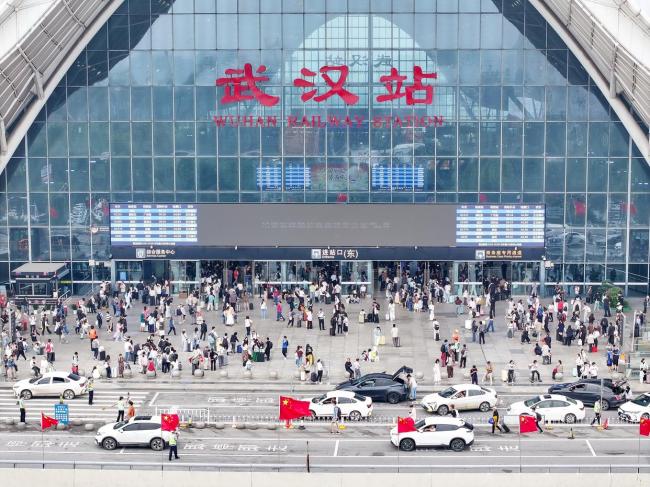 美媒：中国的超级黄金周开了个好头