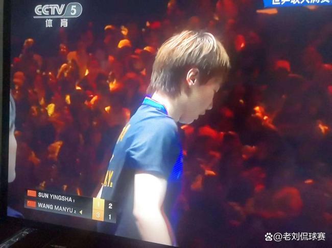 王曼昱4-2力克孙颖莎夺冠 世乒联女单决赛精彩纷呈
