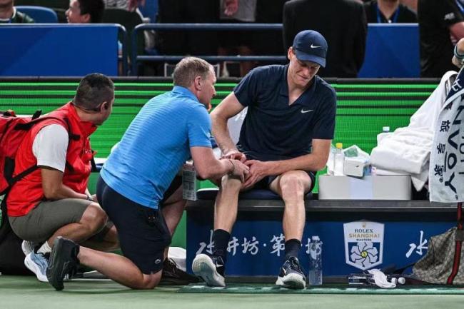 上海大师赛湿热天气成最大考验 高温引发退赛潮