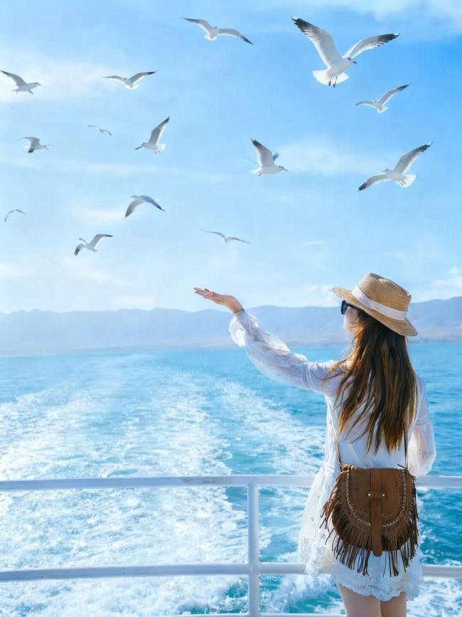 再賞一次大江南北的中秋月 青海湖畔共團圓