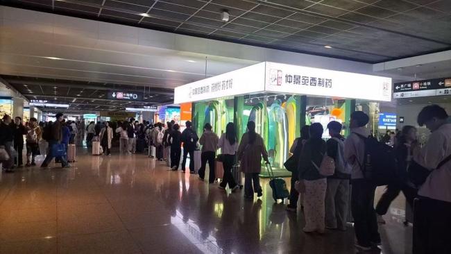 10月8日河南358万辆车“在路上” 返程高峰再现