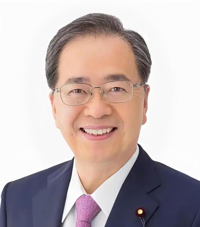 唐驳虎：高市早苗能否成首相充满悬念 右翼立场引发担忧