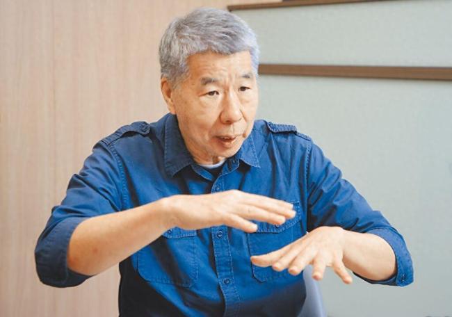 张亚中：还给两岸交流自由的空间 推动和平统一新论述