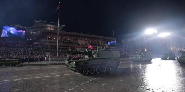 盘点朝鲜阅兵亮相武器装备 多款新型兵器首秀