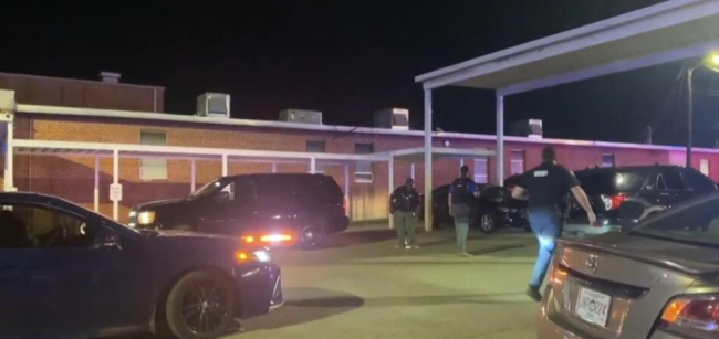 6死多伤 美国密西西比州一夜发生两起校园枪击案